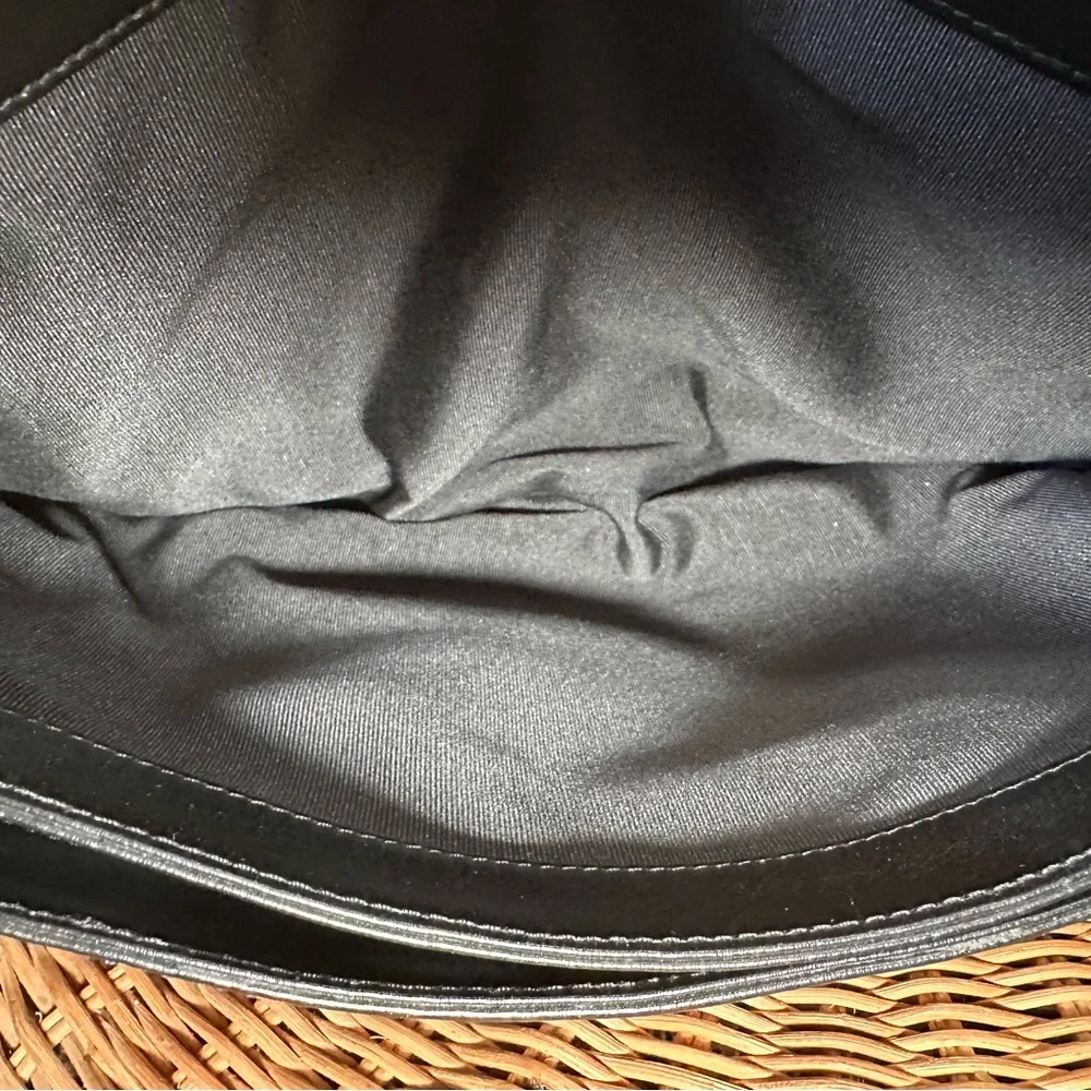 Badgley Mischka Black Leather Satchel Two—Toned Hardware Turnlock Crossbody - Picture 10 of 12
